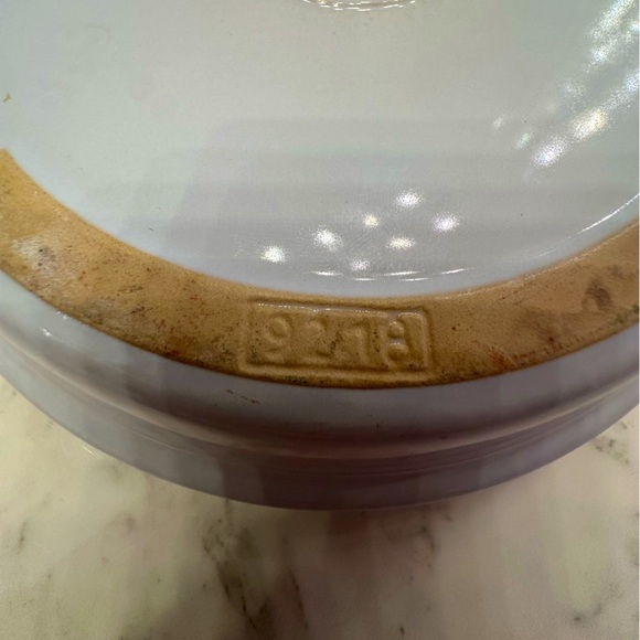 Emile Henry Round French Casserole Pie Stoneware White France Ovenware Buffet - Picture 11 of 12